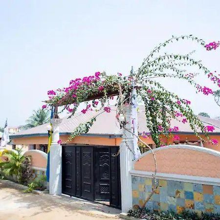 Nana Adu Guest House Koforidua Exterior foto