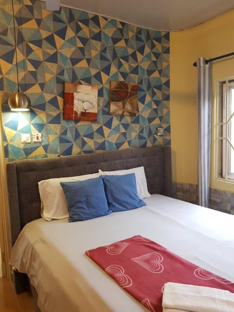 Nana Adu Guest House Koforidua Exterior foto